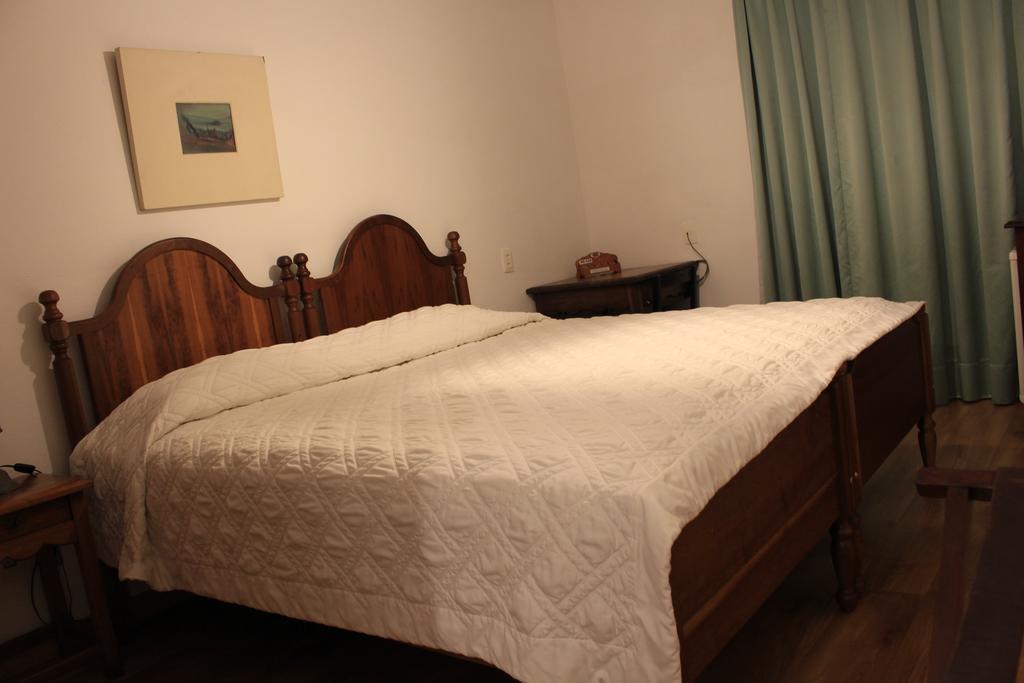 אורו פרטו Hotel Luxor מראה חיצוני תמונה